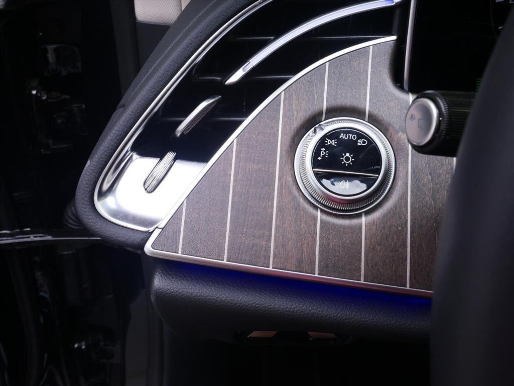 Used 2025 Black Mercedes-Benz E 350 image 18