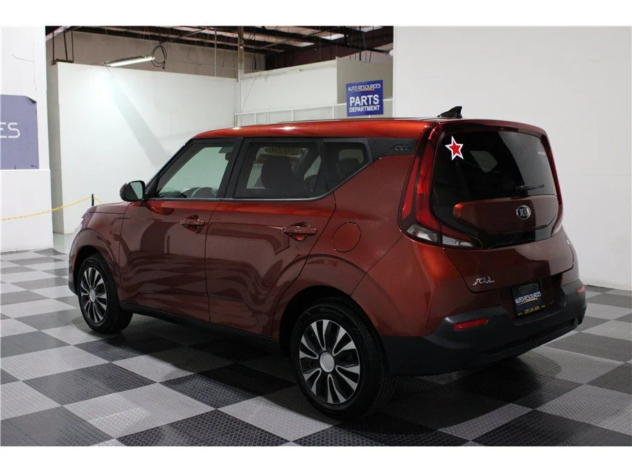 Used 2020 Mars Orange Kia LX image 6