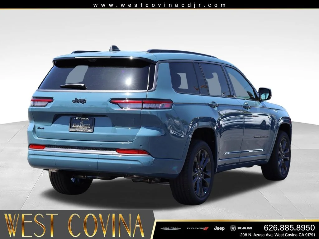 New 2026 Steel Blue Jeep Limited Reserve image 5