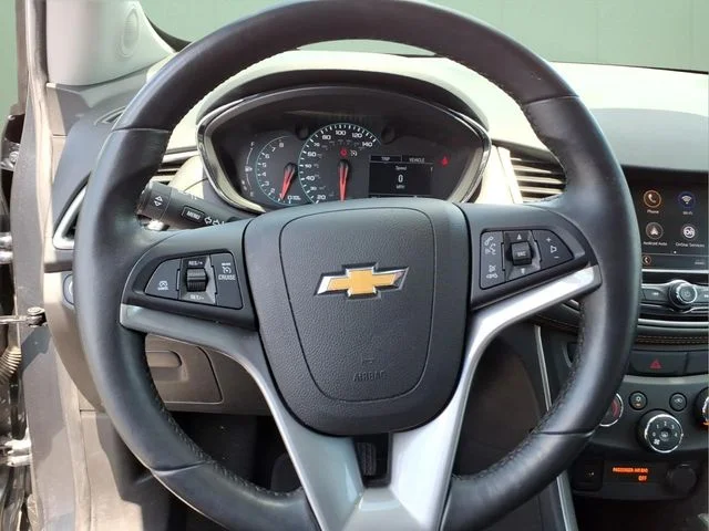 Used 2022 Gray Chevrolet LT image 23