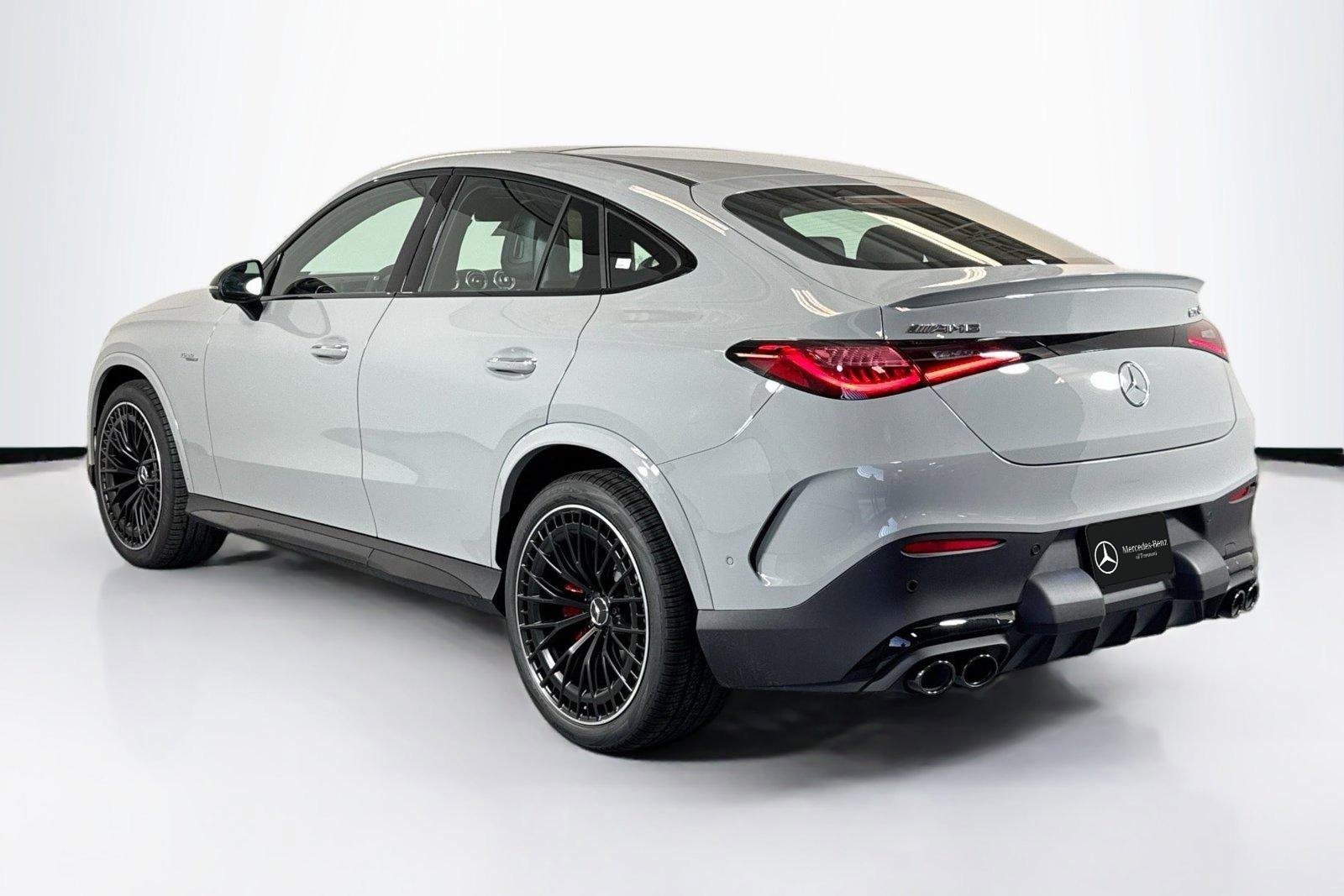 New 2026 Manufaktur Alpine Grey Mercedes-Benz AMG® GLC 43 image 7