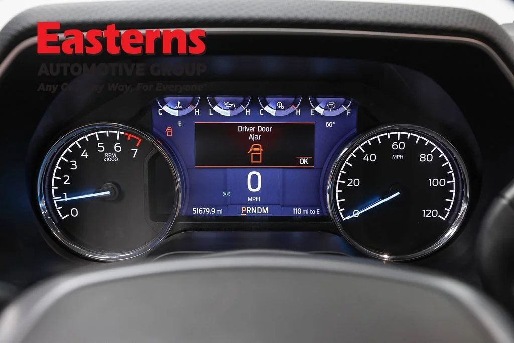 Used 2023 Black Ford XLT image 18