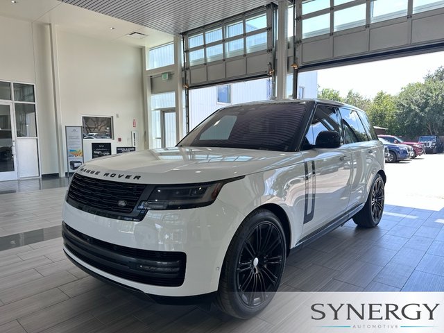 Pre-Owned 2023 Land Rover Range Rover SE