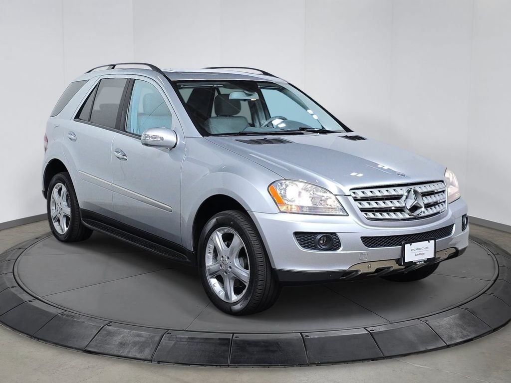 Used 2007 Silver Mercedes-Benz ML 350 image 9