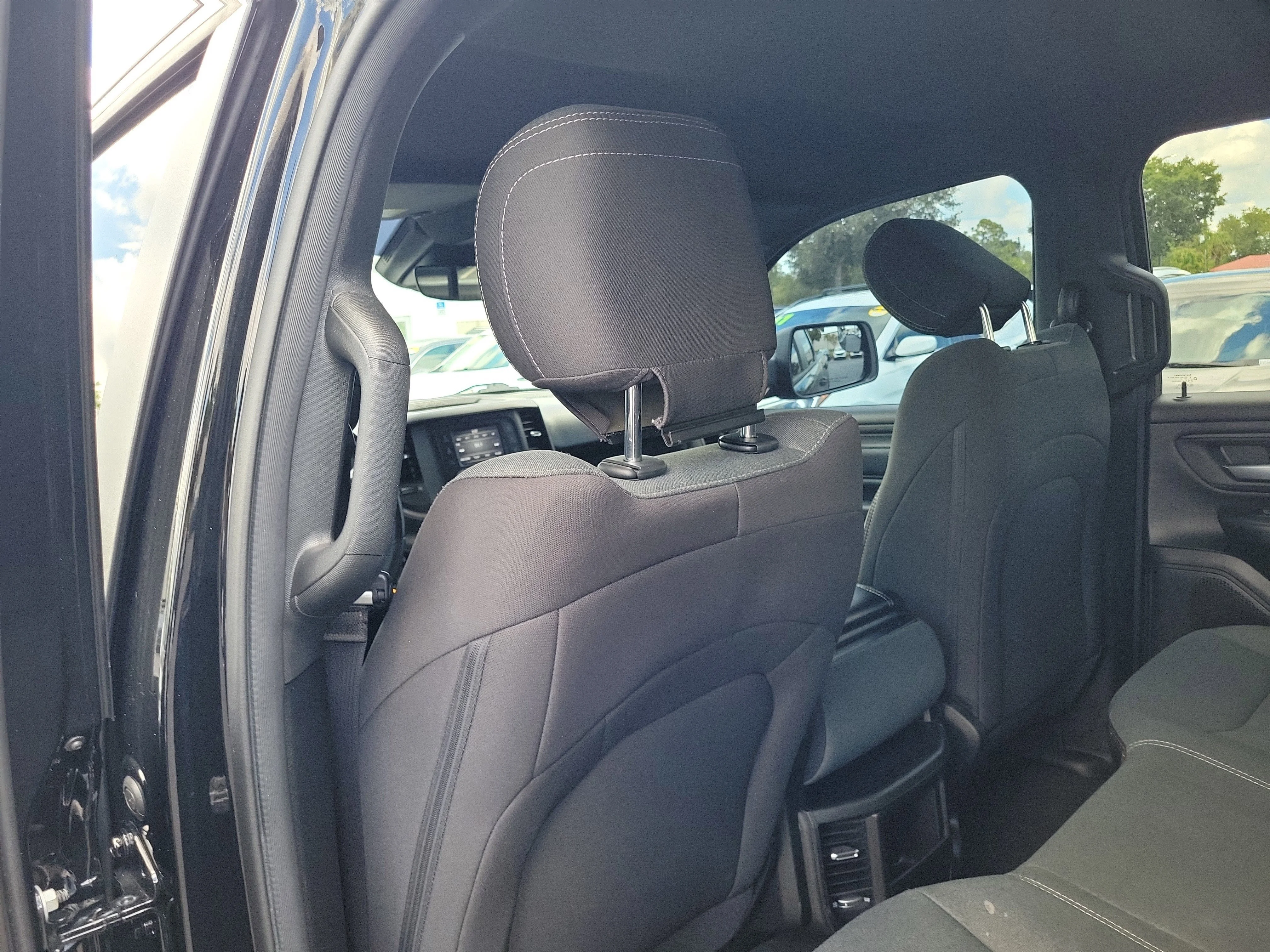 Used 2022 Diamond Black Ram Tradesman image 13