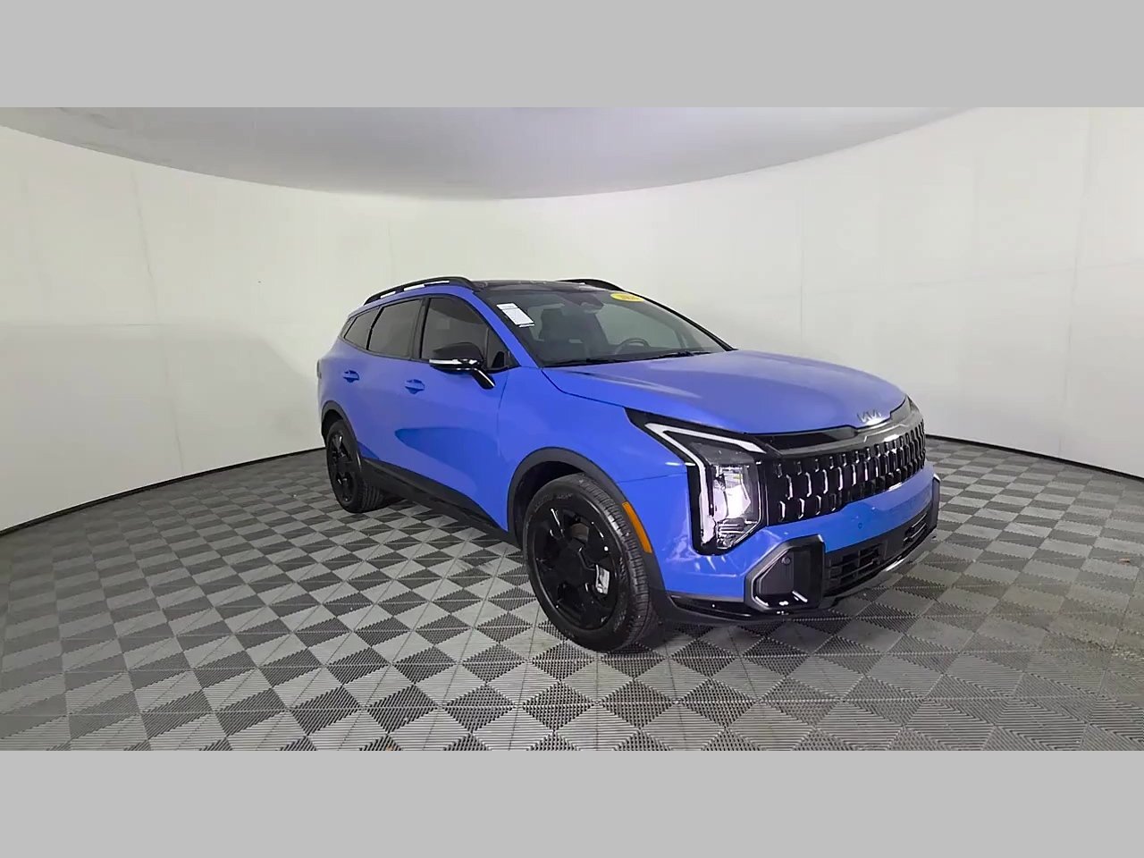 Used 2026 Blue Kia X-Line image 34