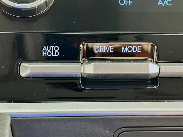 New 2026 Hyundai SANTA FE HYBRID SE