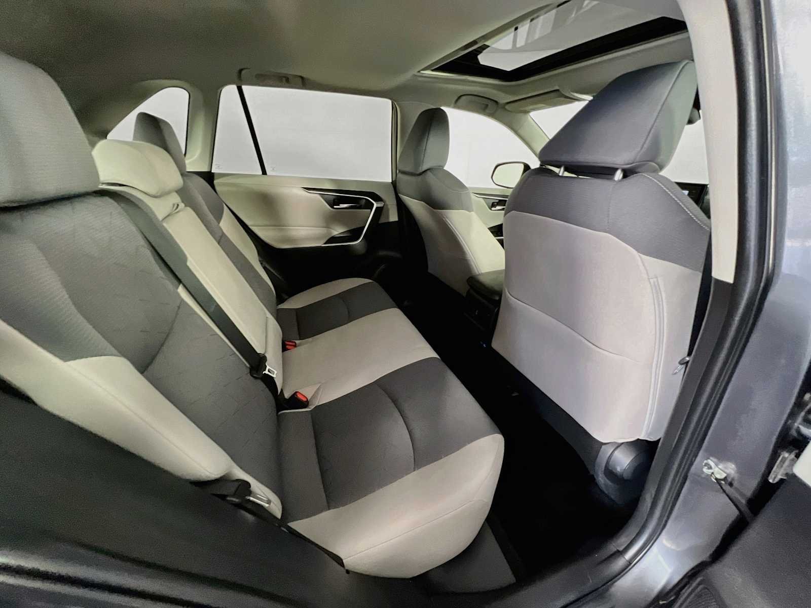 Used 2022 Magnetic Gray Metallic Toyota XLE image 26