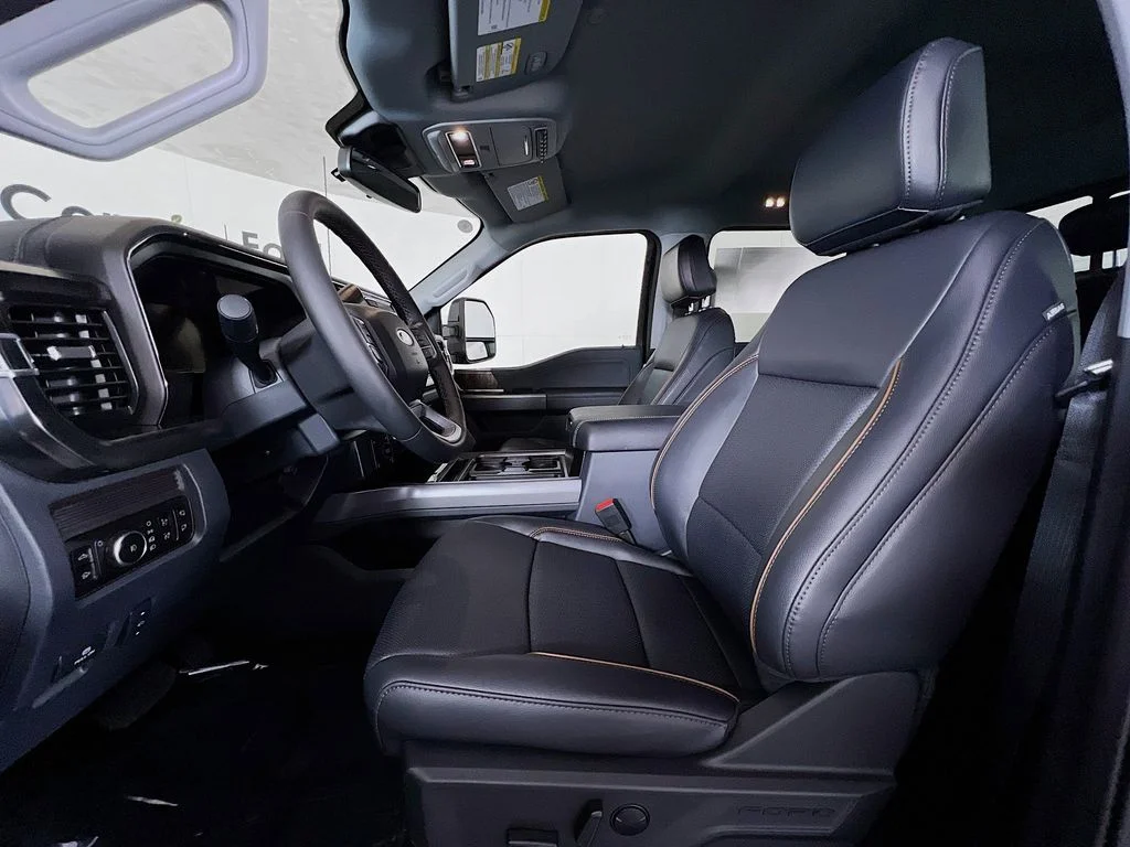 New 2026 Agate Black Metallic Ford Lariat image 25