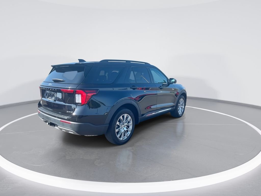 Used 2025 Black Ford Active image 8
