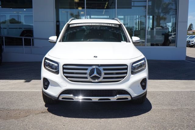 Used 2026  Mercedes-Benz GLB 250 image 3