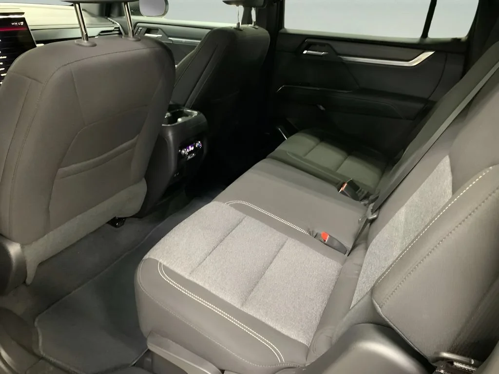 2025 GMC Acadia Elevation - Photo 21