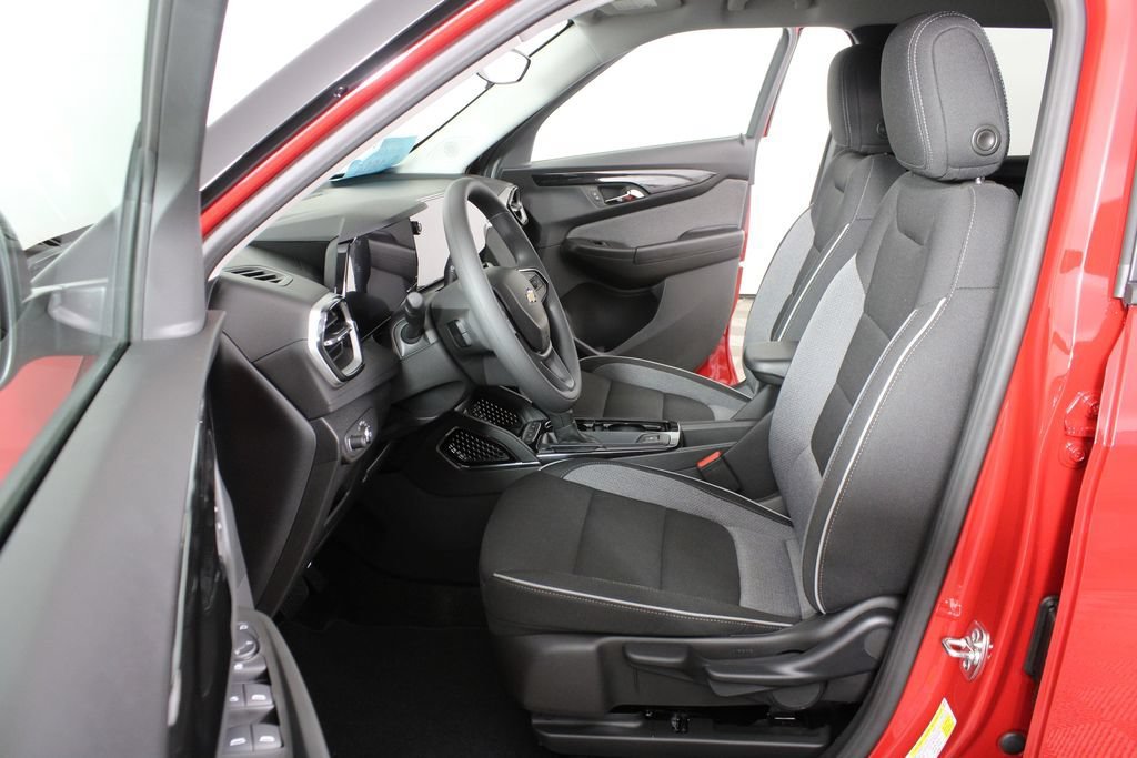 2026 Chevrolet Trailblazer LS - Photo 19