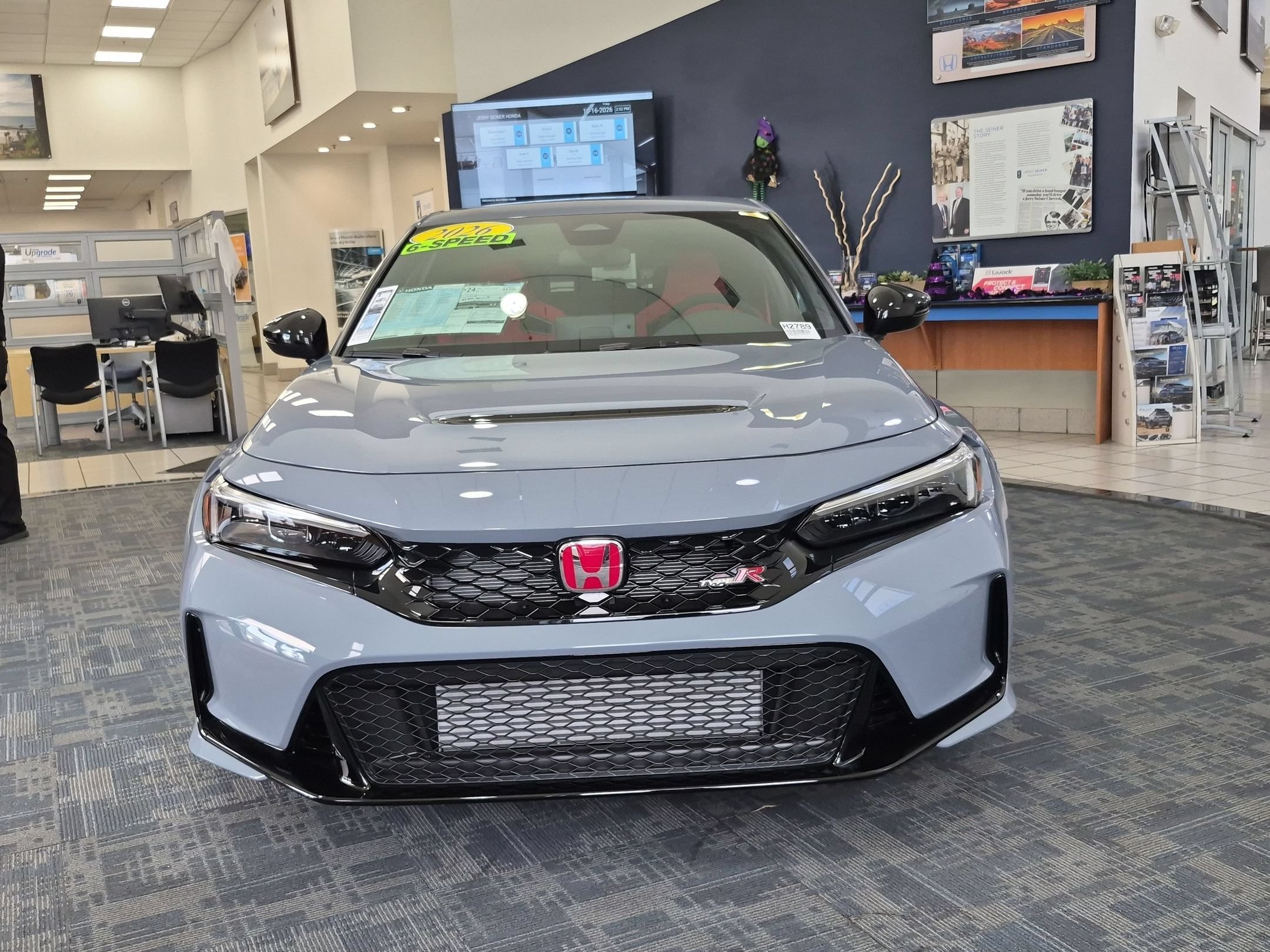 New 2026 Sonic Gray Pearl Honda  image 12