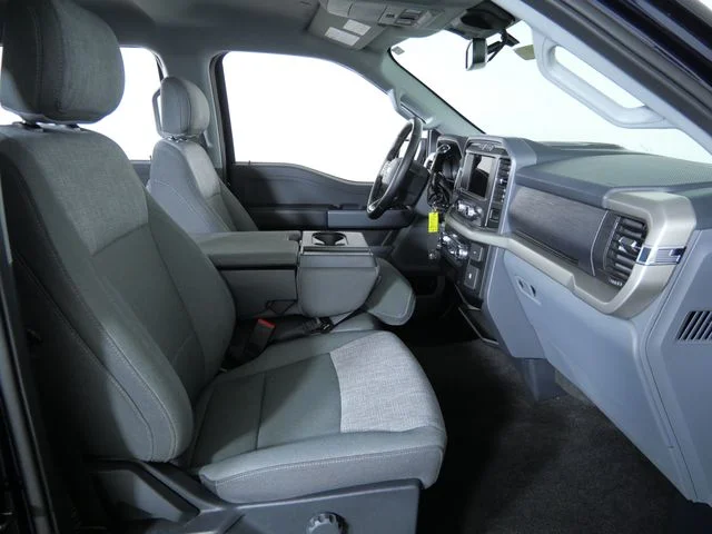Certified Used 2021 Blue Ford XLT image 12
