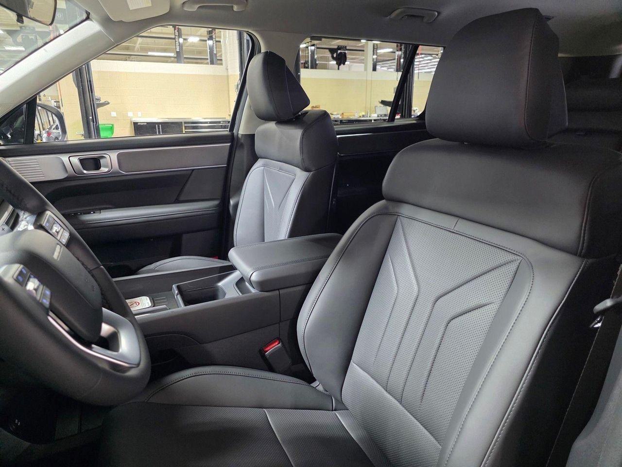 New 2026 Phantom Black Hyundai SEL FWD image 23