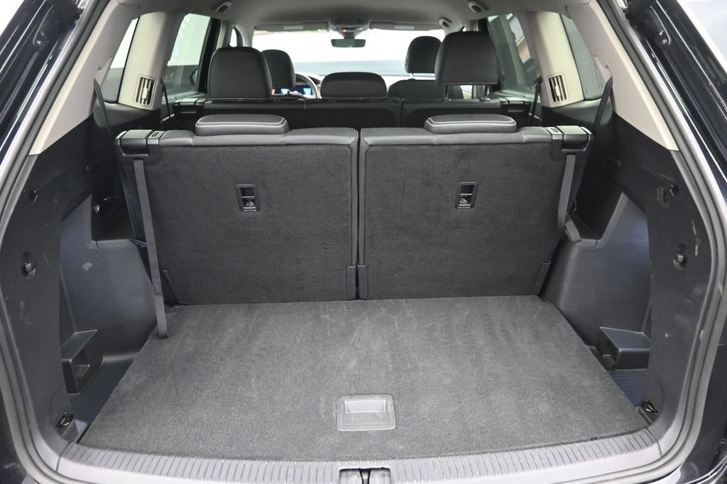 Used 2026 Black Volkswagen SE w/Technology image 12
