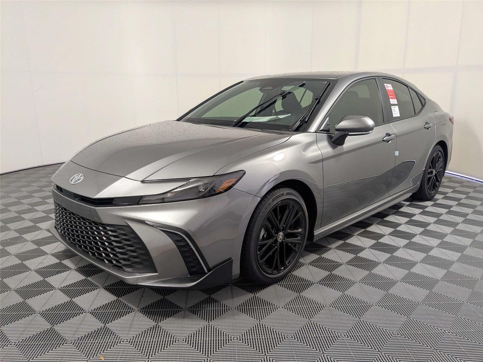 New 2026 Heavy Metal <sup>1</sup> Toyota  SE image 2