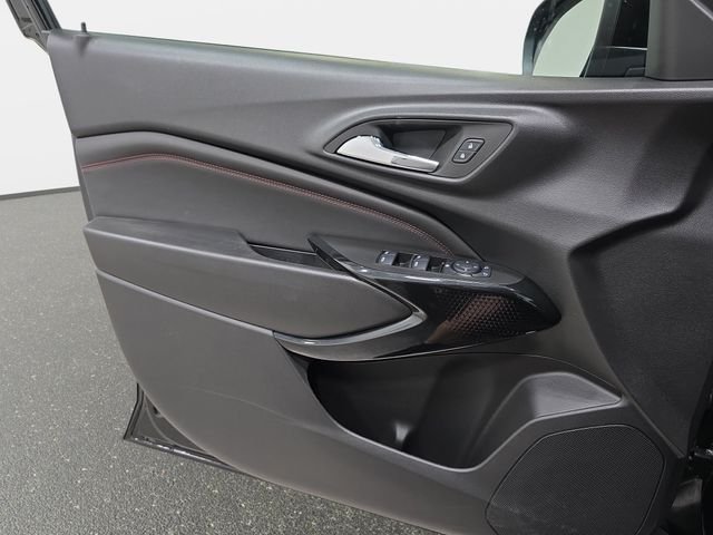 Used 2025 Black Chevrolet 2RS image 27