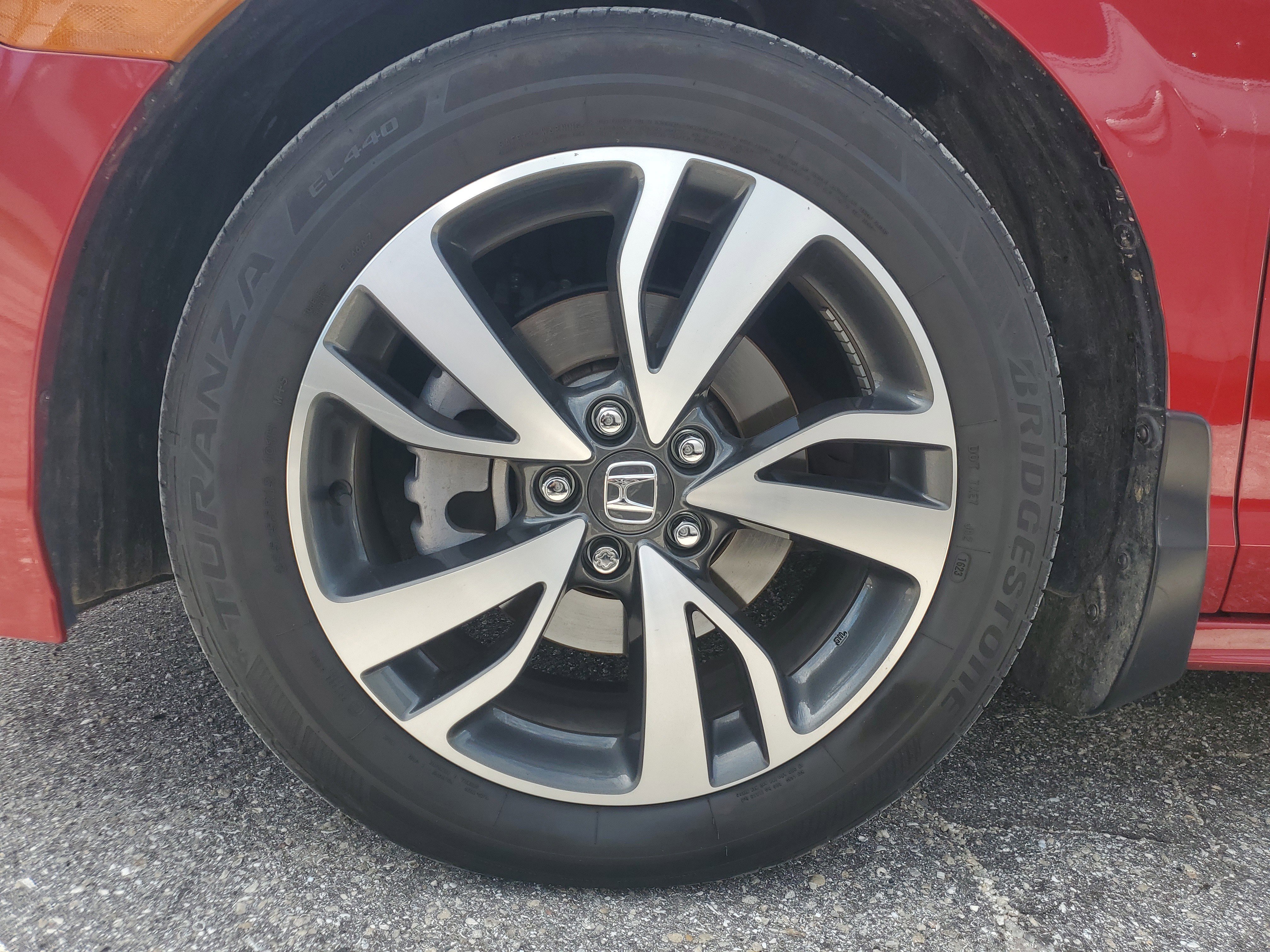 Used 2023  Honda Touring image 3