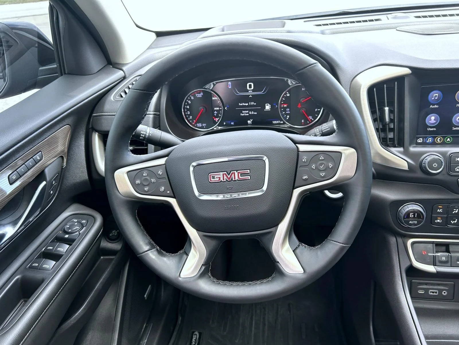 2024 GMC Terrain Denali - Photo 11