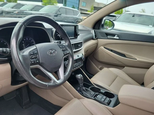 Used 2021 White Hyundai Limited image 12