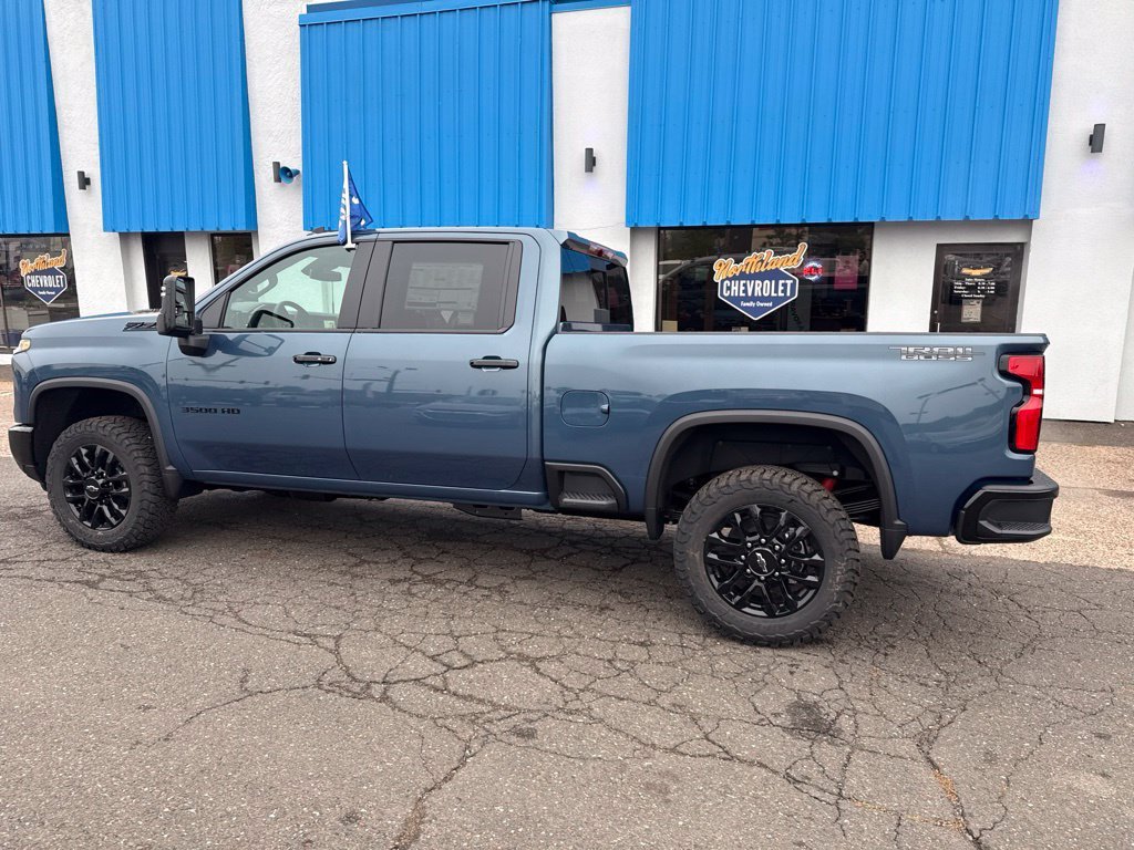 New 2026 Lakeshore Blue Metallic Chevrolet LT image 18
