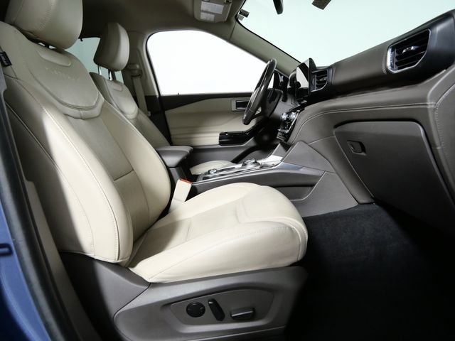 Certified Used 2021 Blue Ford Platinum image 10