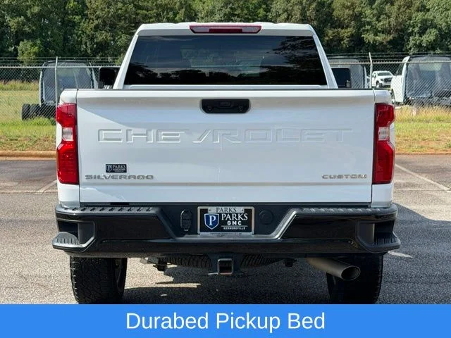 Used 2025 White Chevrolet Custom image 39