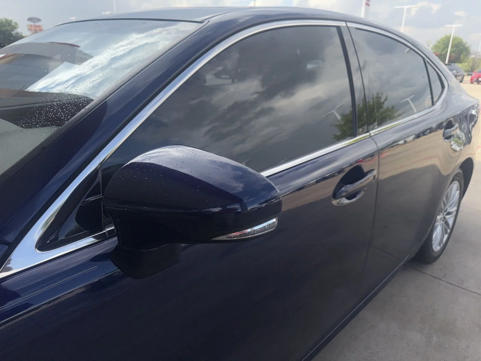 Used 2014 Blue Lexus 350 image 4