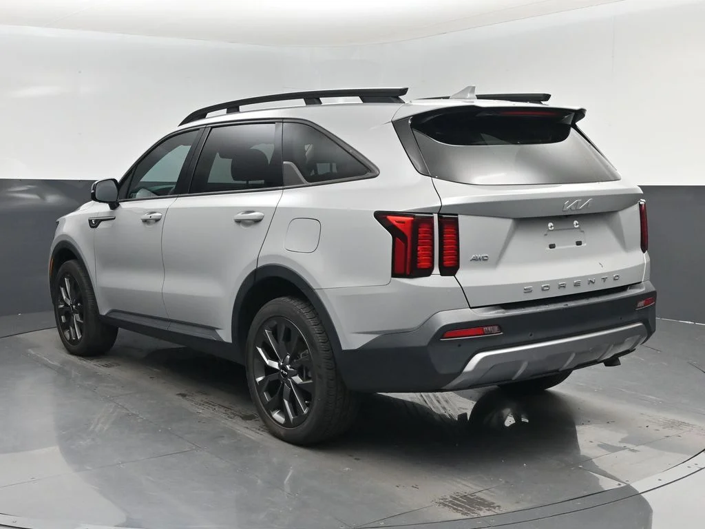 Certified Used 2022 Gray Kia X-Line EX image 4