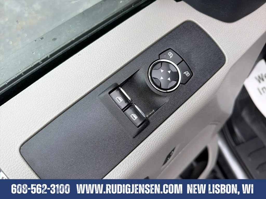 Used 2022 Gray Ford XLT image 11
