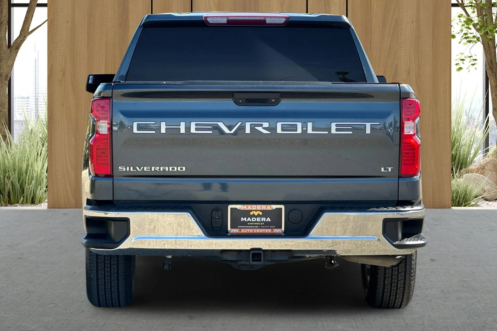Used 2020 Gray Chevrolet LT image 5