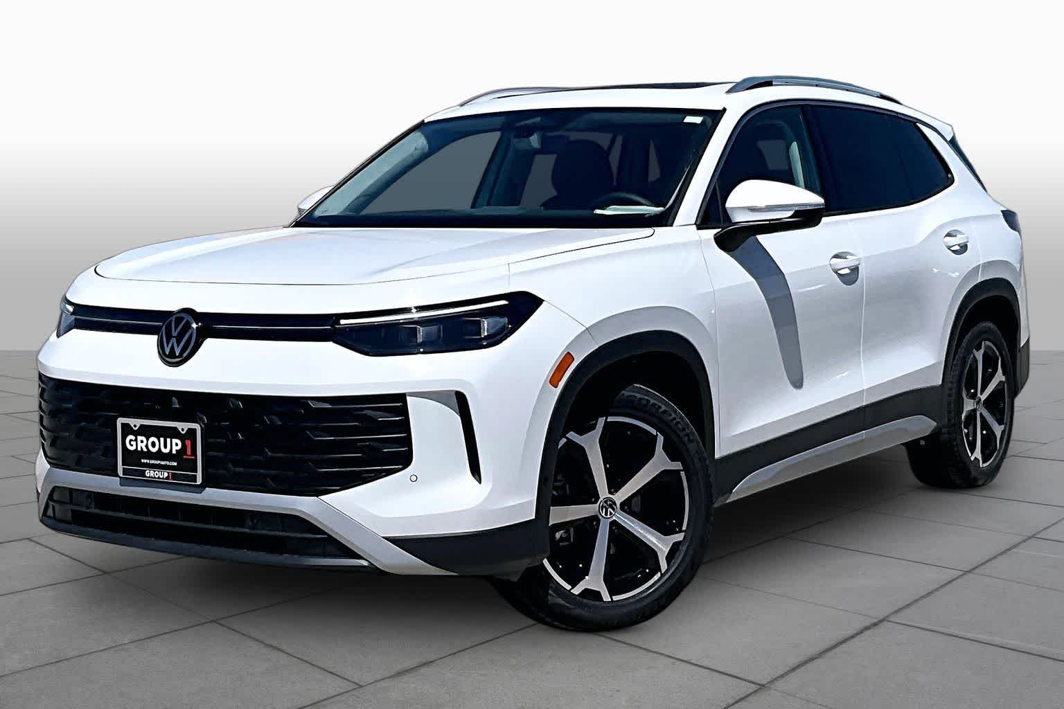 New 2026 Volkswagen Tiguan 2.0T SE FWD Sport Utility
