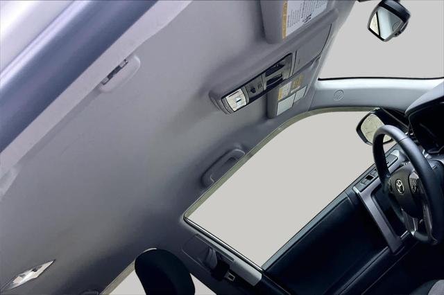 Certified Used 2024 ICE CAP Toyota  image 14