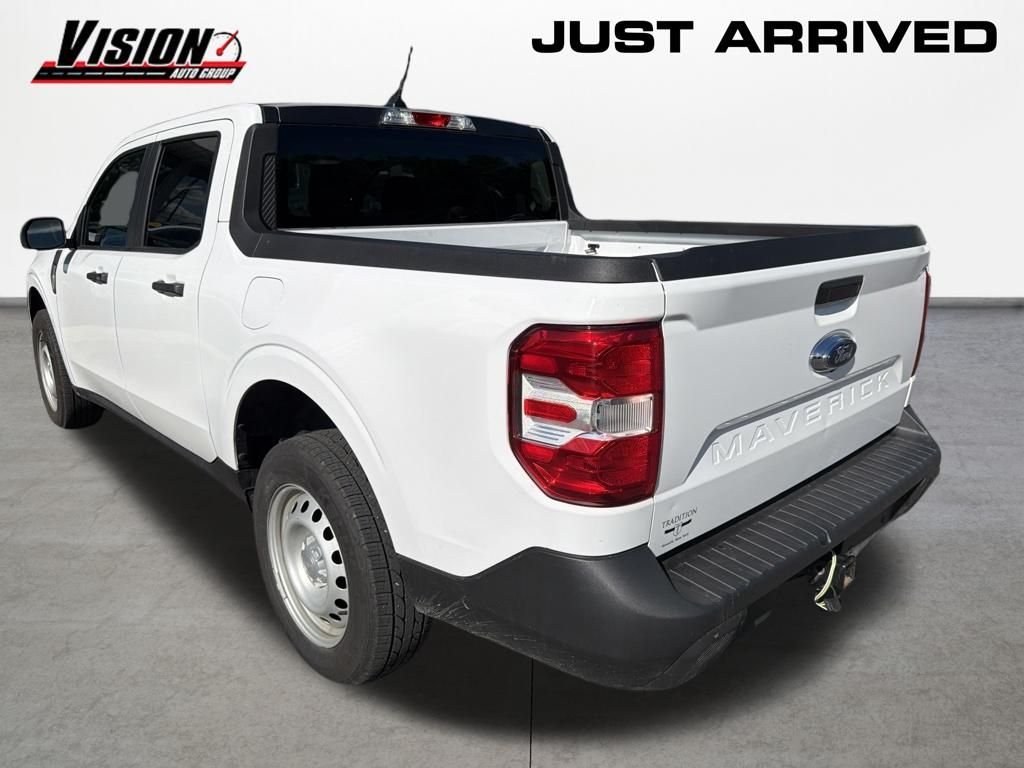 Used 2024 White Ford XL image 6