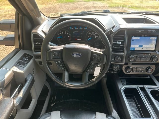Used 2017 Shadow Black Ford XLT image 26