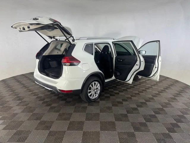 Used 2019 White Nissan SV image 15
