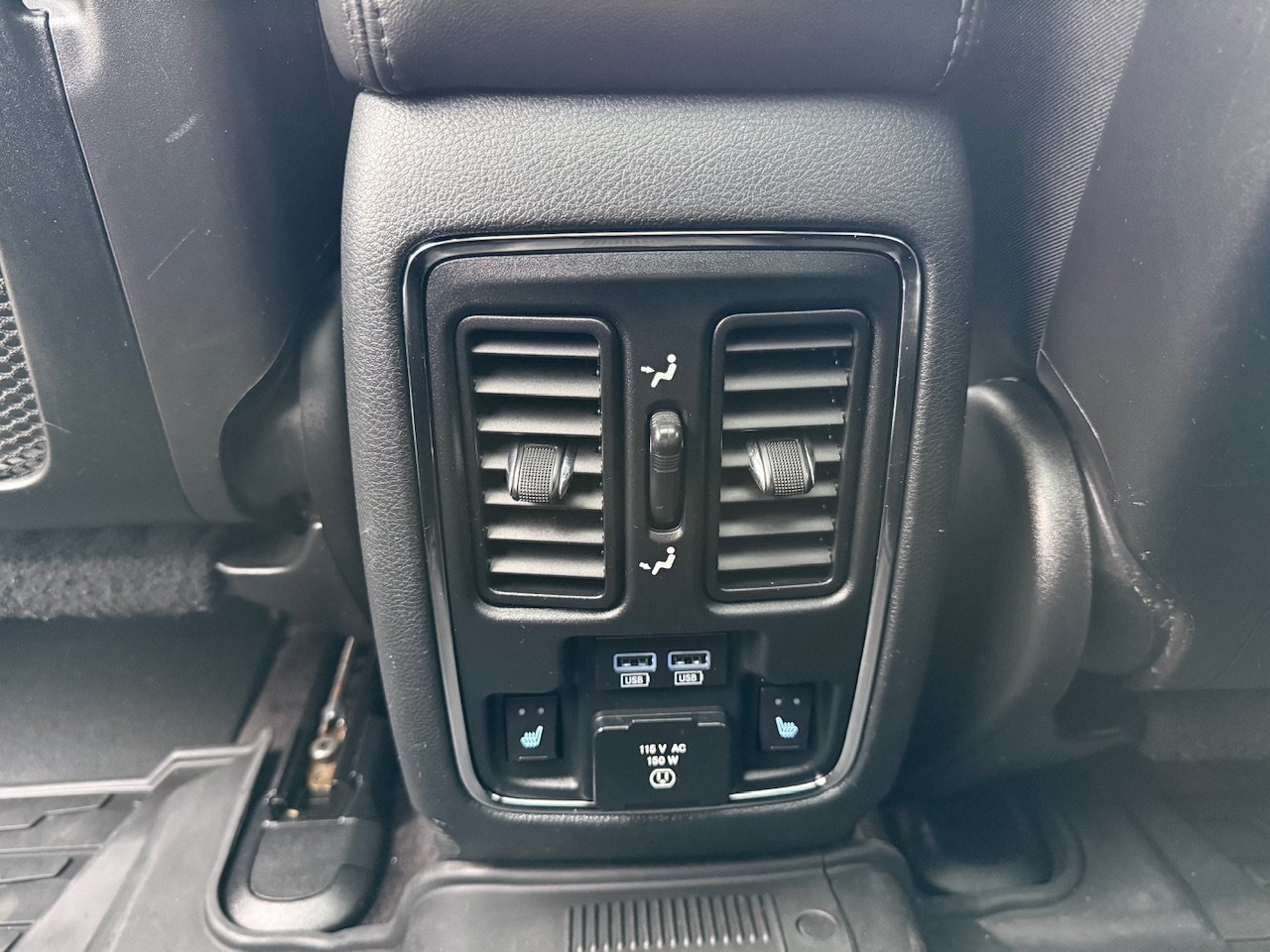 2018 Jeep Grand Cherokee Overland - Photo 40