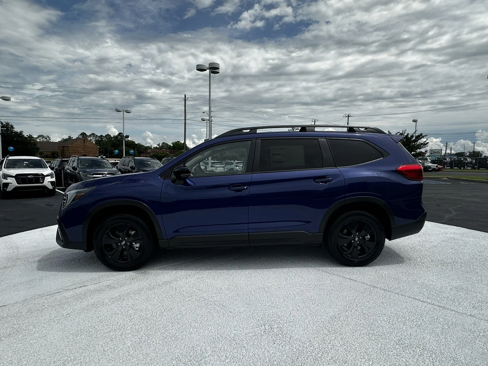 New 2026 SAPPHIRE BLUE PEARL Subaru Premium 7-Passenger image 4