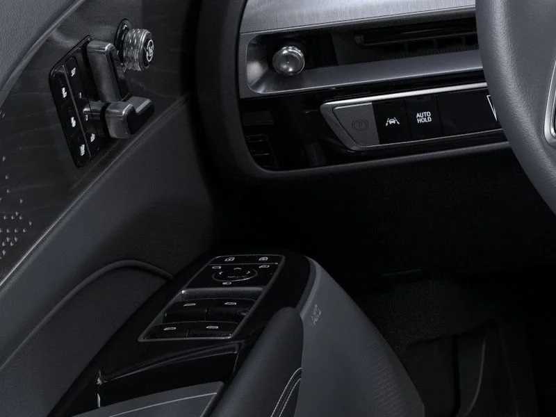 2027 Cadillac LYRIQ Signature Sport - Photo 22