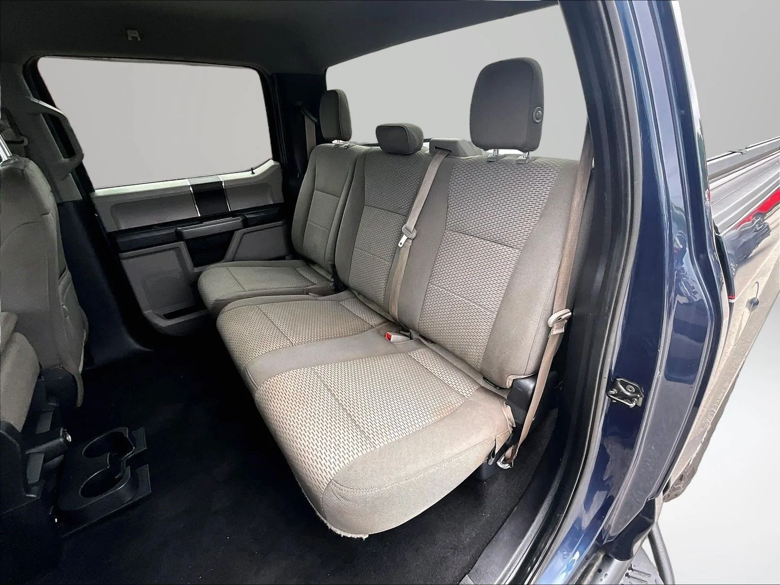 Used 2019 Blue Ford XLT image 28