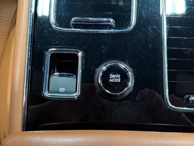 Used 2023 Gray Lincoln Black Label image 30