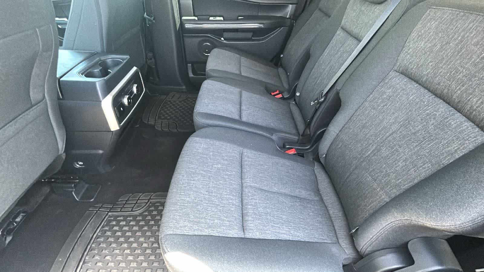 2024 Ford Expedition XLT - Photo 24