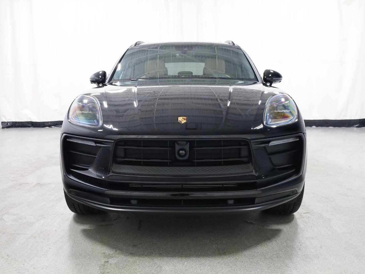 2026 Porsche Macan Base - Photo 14