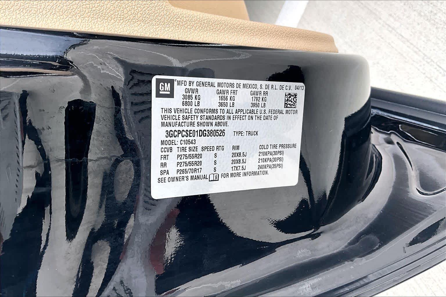 Used 2013 Black Chevrolet LT image 33