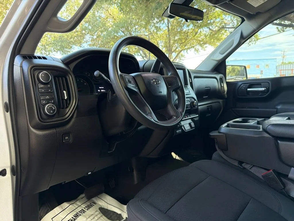 Used 2021 Silver Chevrolet Custom Trail Boss image 10