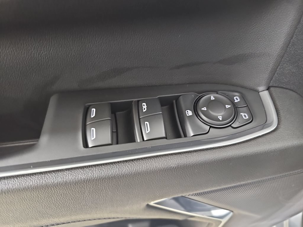 Used 2024 Sterling Gray Metallic Chevrolet LT (2FL) image 32