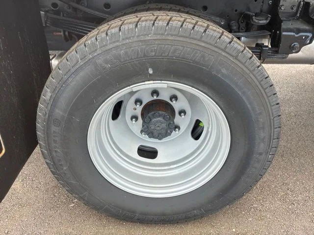 2026 Ford F-350 Super Duty Chassis Cab XL - Photo 12