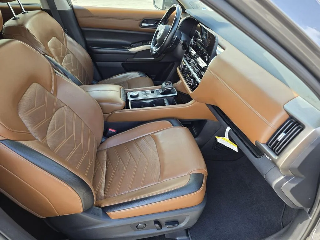 Used 2023 Gun Metallic Nissan Platinum image 21